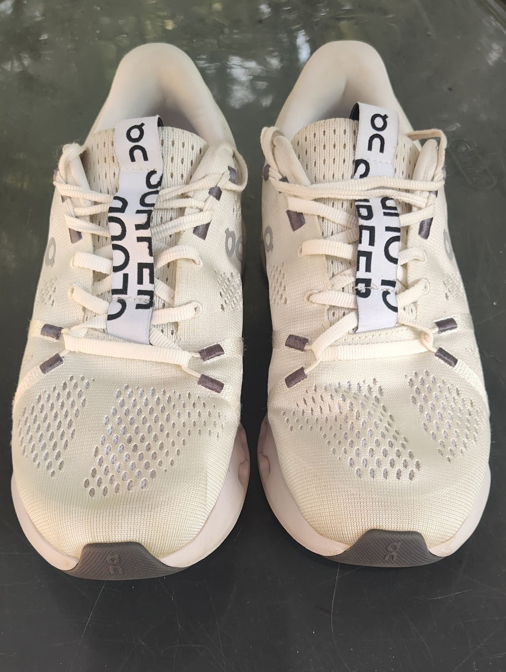 On Cloud Cloudsurfer 7 Women’s Size 8.5 White/Frost Running Sneakers - Picture 3 of 11